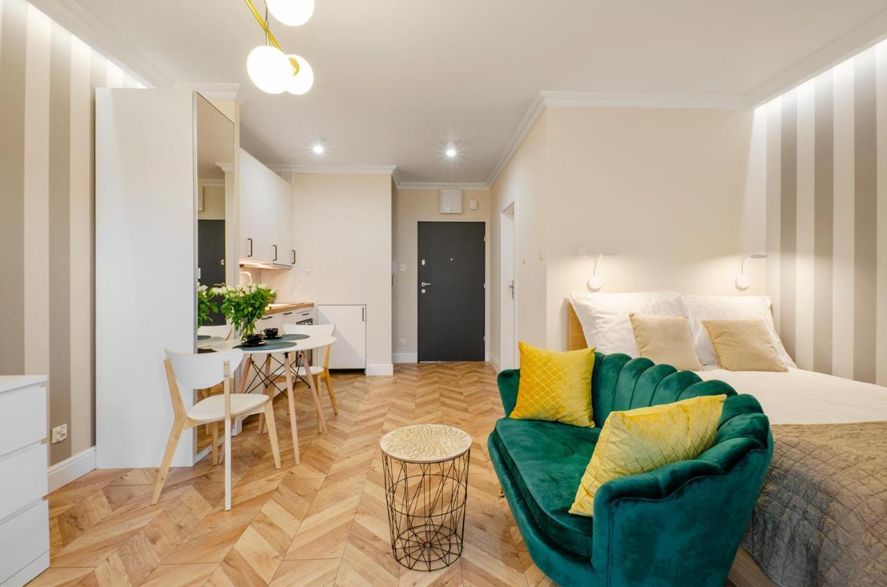 Apartment Sky Home- -manufaktura, Bezplatny Parking, Klimatyzacja, Dostep Na Kod
