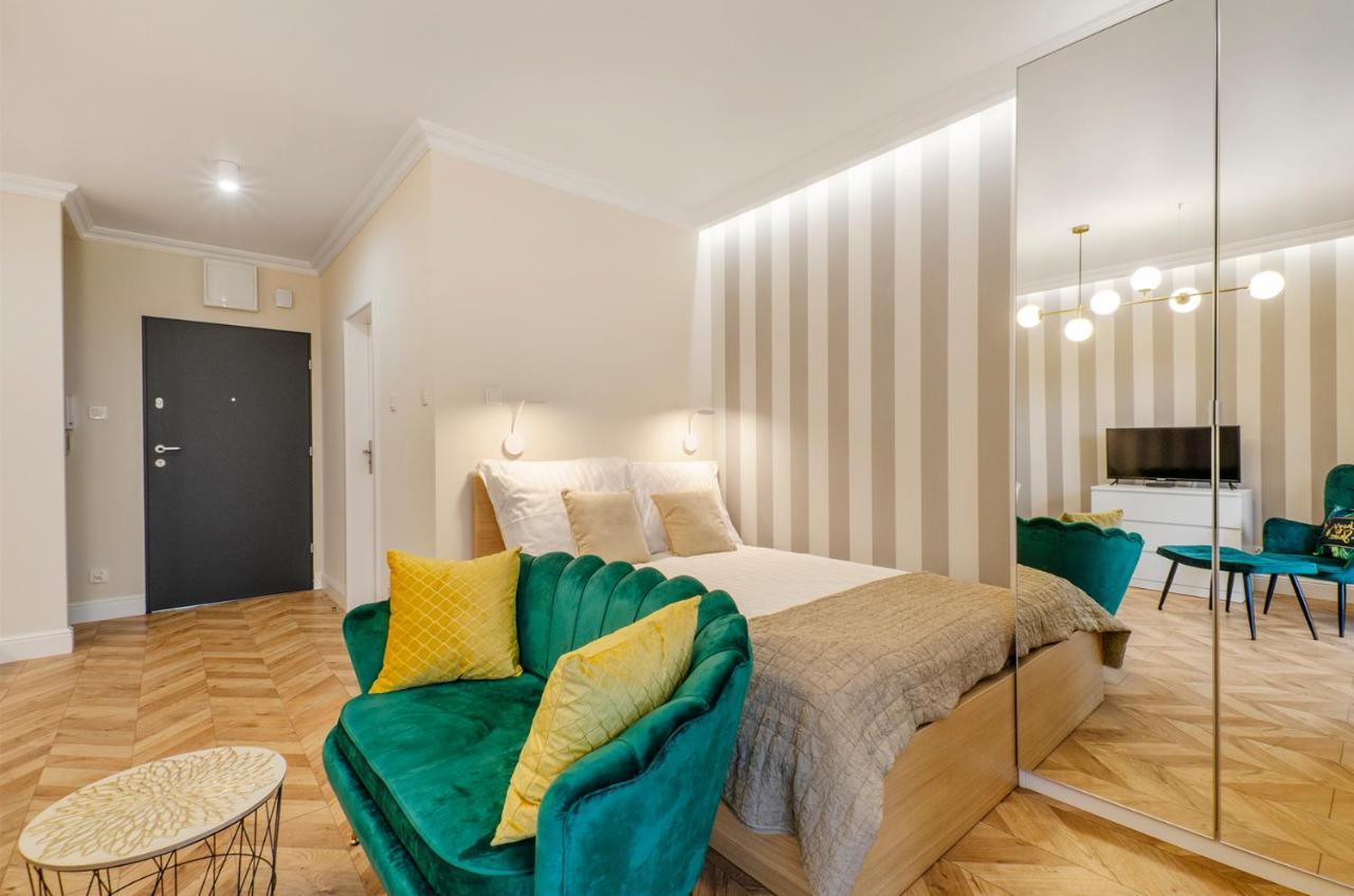 Sky Home- -manufaktura, Bezplatny Parking, Klimatyzacja, Dostep Na Kod