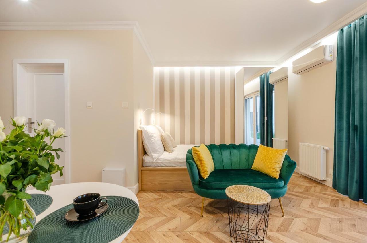 Apartment Sky Home- -manufaktura, Bezplatny Parking, Klimatyzacja, Dostep Na Kod *