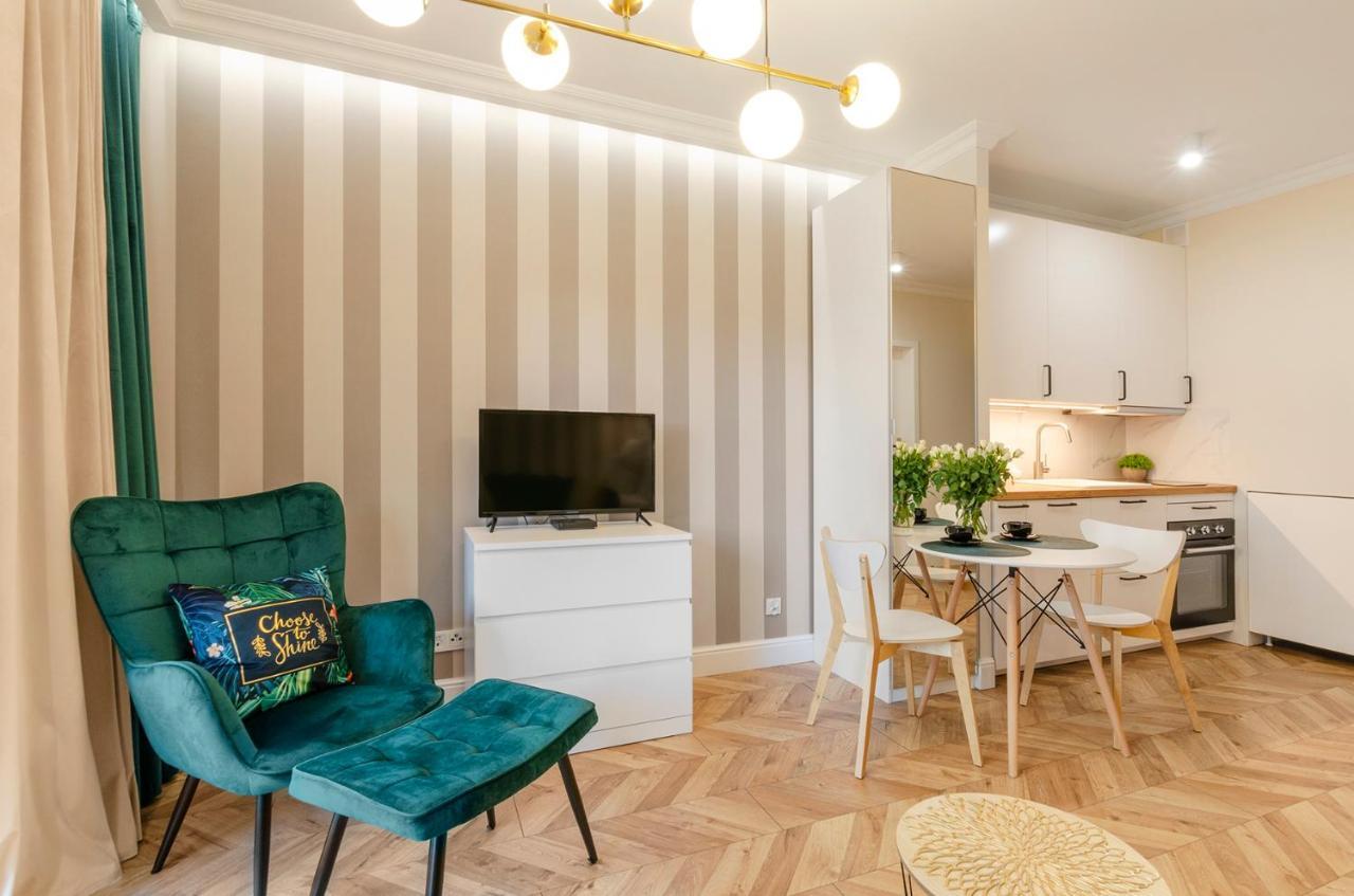 Sky Home- -manufaktura, Bezplatny Parking, Klimatyzacja, Dostep Na Kod * Lodz (Lodz)
